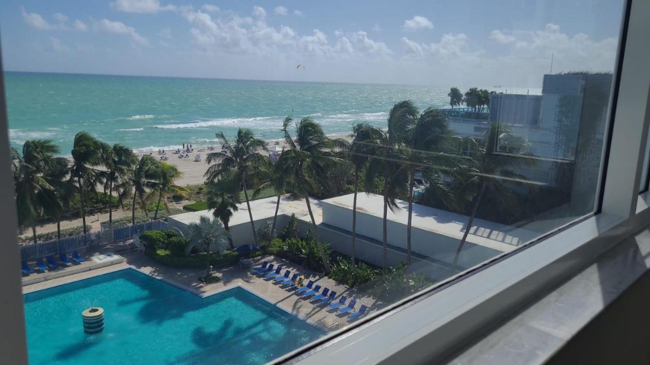 Sherry Frontenac Oceanfront Μαϊάμι Μπιτς Εξωτερικό φωτογραφία